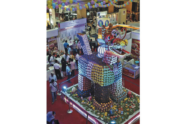 Berat Total 8 Ton Terbuat...