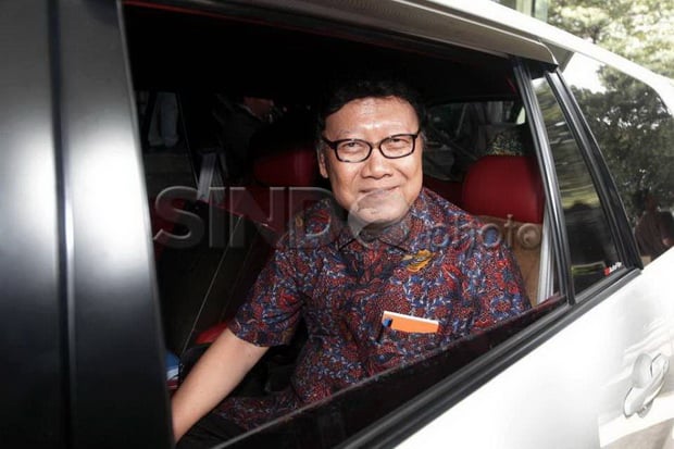 58% Camat di Indonesia...