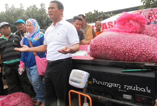 Harga Bawang Merah Turun...