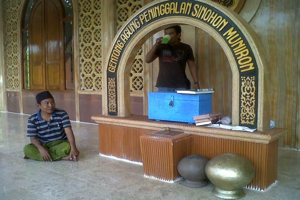 Misteri Gentong Keramat...