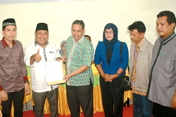 Banyak Incumbent Pakai...