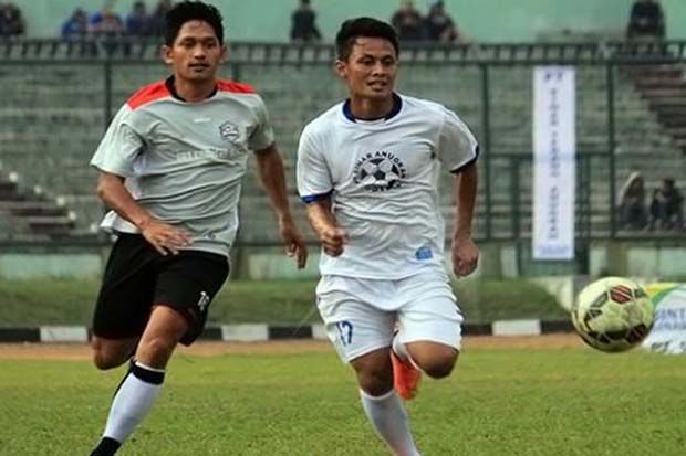 Selebritas Kaget Cuma...