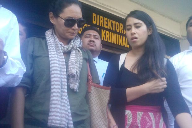 Kakak Angkat Angeline...