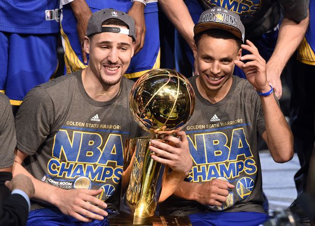 Klay : Maaf LeBron,...