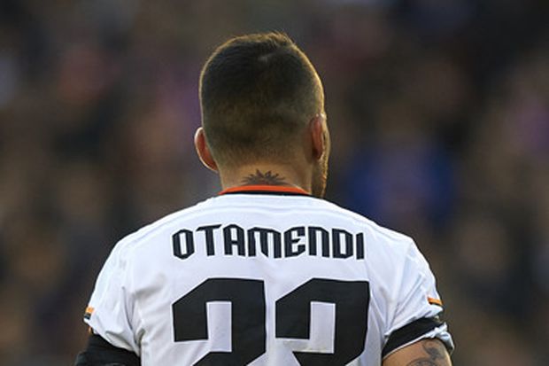 Madrid Jadikan Bek Valencia...