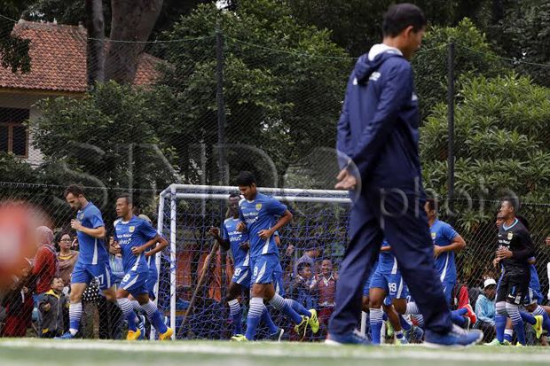 Bintang Persib Main...
