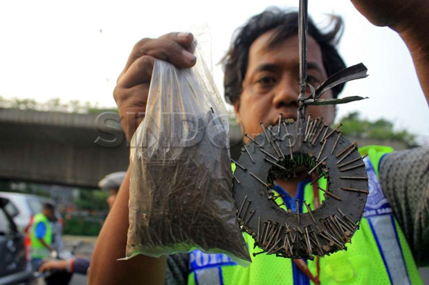 Awas, Titik Rawan Ranjau...