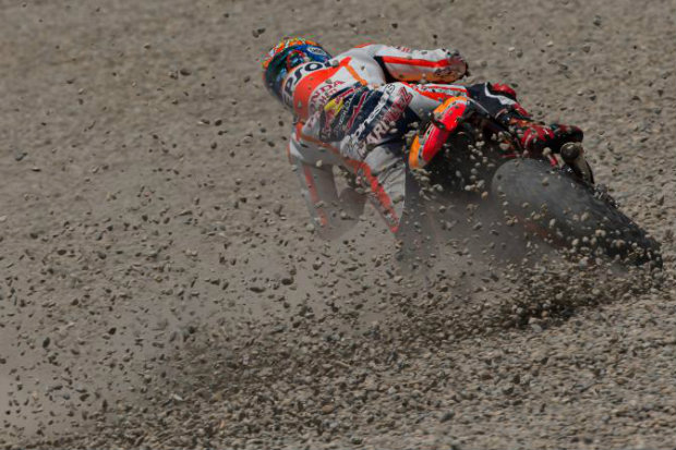 Sering Jatuh, Marquez...