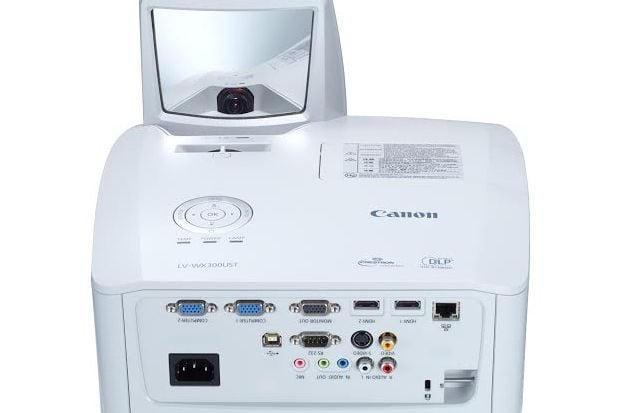 Canon Rilis Proyektor...