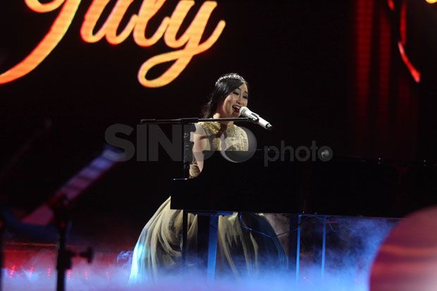 Angela Berhasil Hipnotis...