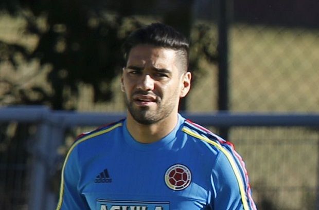 Hot News, Falcao Benarkan...