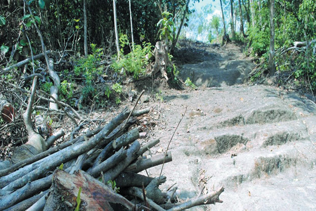 Situs Gunung Sentono...
