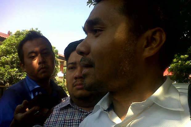 Kawal Kasus, Kuasa Hukum...