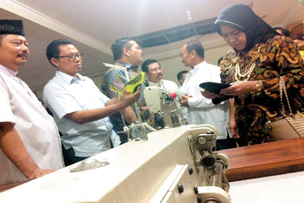 DPD Sesumbar Bantu Warga...