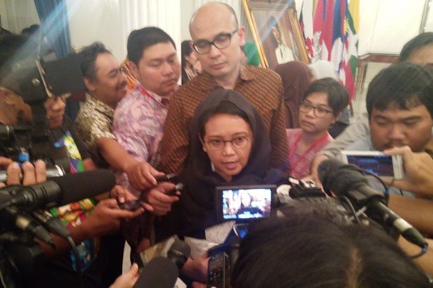 RI Coba Verifikasi Kewarganegaraan...