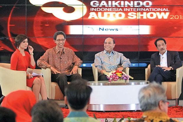 Industri Automotif Masih...