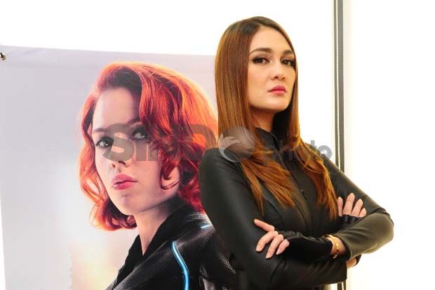Luna Maya Mulai Geluti...