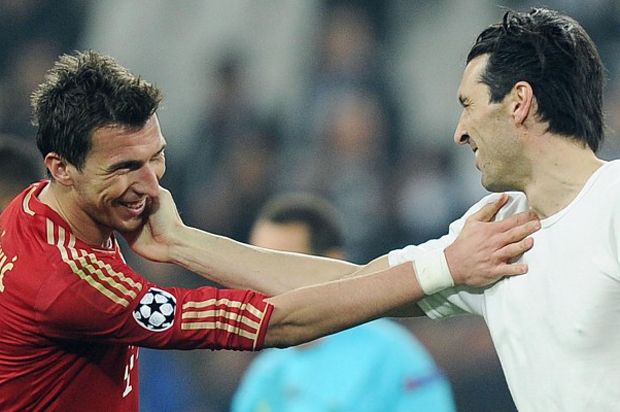 Mandzukic, Striker yang...