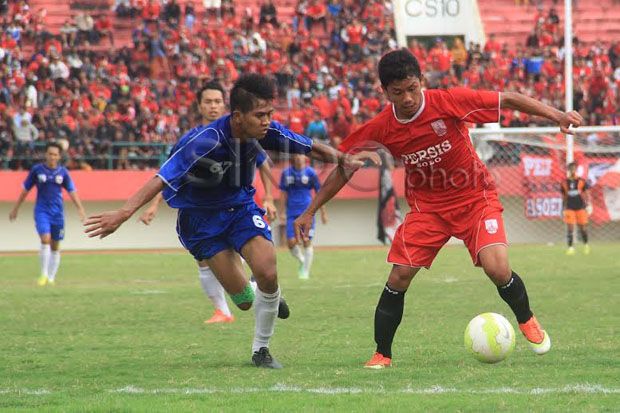 Target Menang Besar,...