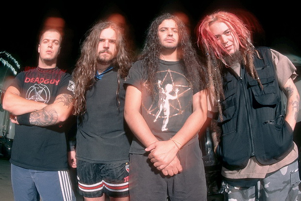 Sepultura Seharusnya...