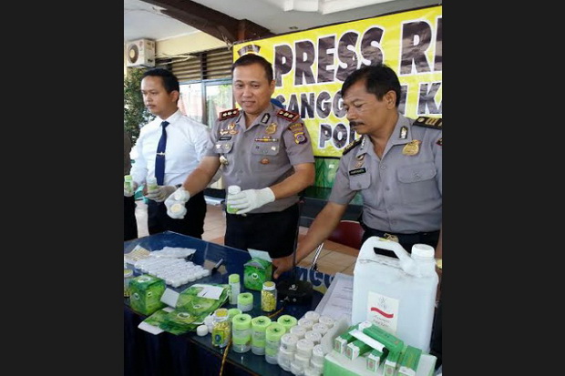 Jual Kosmetik Oplosan...