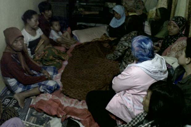 Orangtua Berbuka Puasa,...