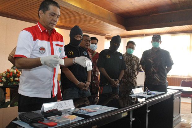 Transaksi Sabu dengan...