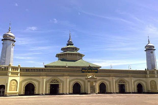 Sejarah Masjid Raya...