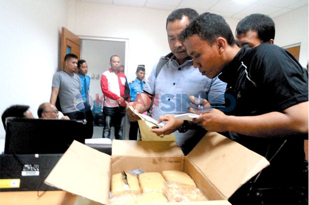 Ganja 3 Kg dan Pemalsu...