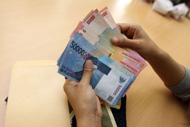 Rupiah Terancam Jadi...