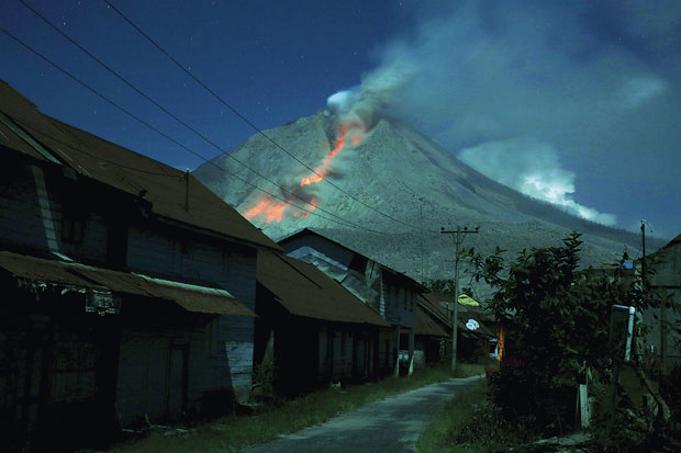 Erupsi Sinabung Bisa...