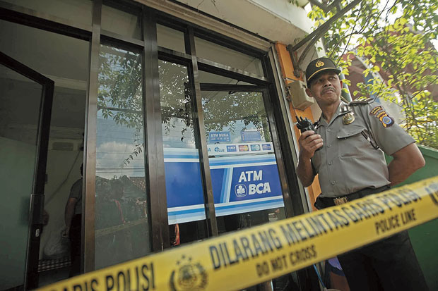 Alat Patah, Pencuri...