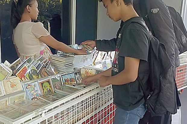 Kartu Lebaran Mulai...