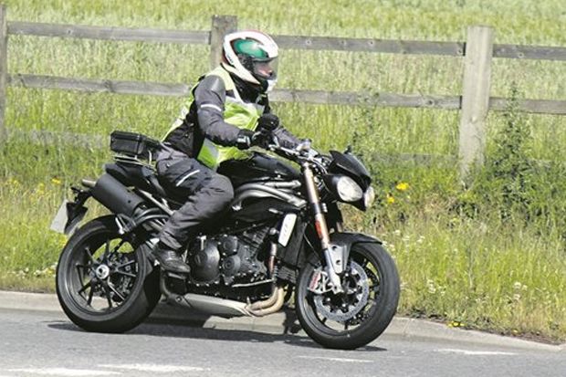 Triumph Sedang Siapkan...