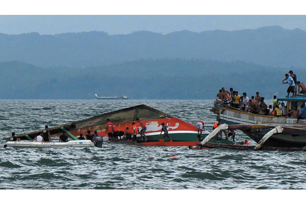 Kapal Terbalik, 36 Tewas
