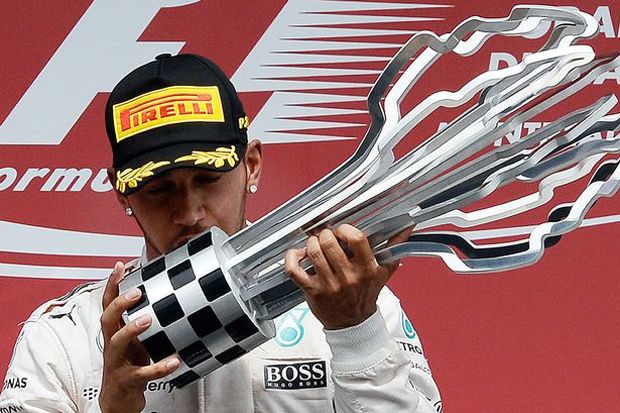 Protes Hamilton Soal...