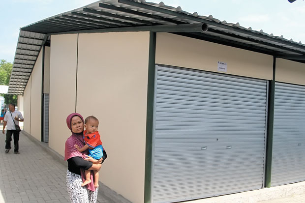 Pedagang Klaim Kehabisan...