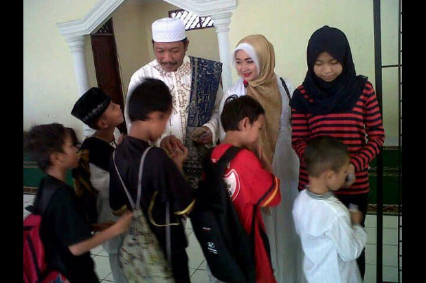 Kapok Beri Bantuan ke...