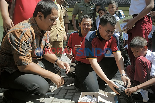 Pengadaan Seragam &...