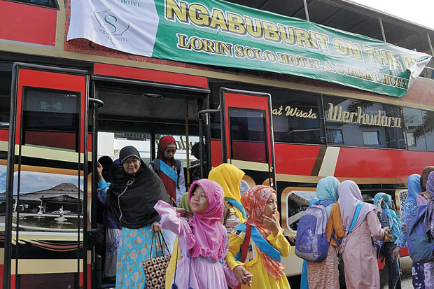 Lorin Gelar Ngabuburiton...