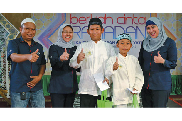 Berbagi Berkah Bersama...