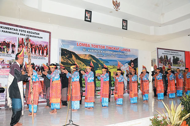 Kaum Lansia Lestarikan...