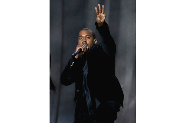 The Who Dipuji, Kanye...