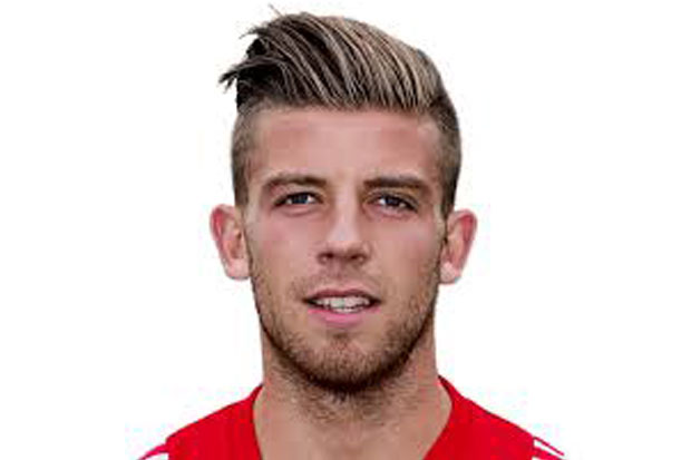 Rebutan Alderweireld