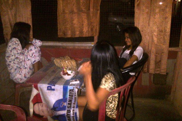 Warung Remang-remang...