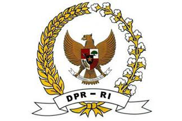 DPR Serahkan Dana Aspirasi...