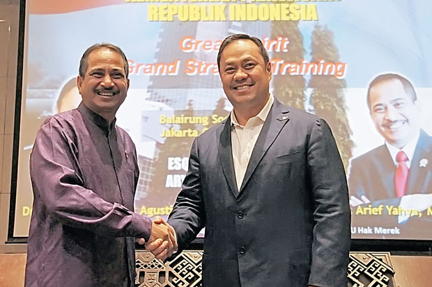 Bangun Kinerja Pegawai,...