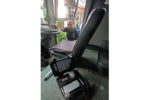 Dishub Temukan Bus Kurang...