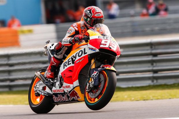 Marquez Akui Honda Masih...