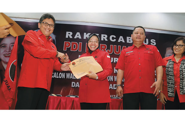 Risma Mundur sebagai...